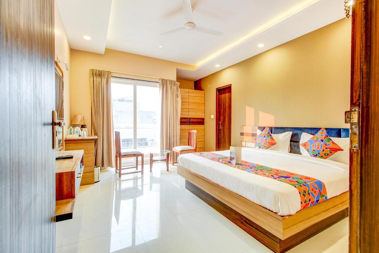 ג'איפור Fabhotel 7Th Crossing Malviya Nagar מראה חיצוני תמונה