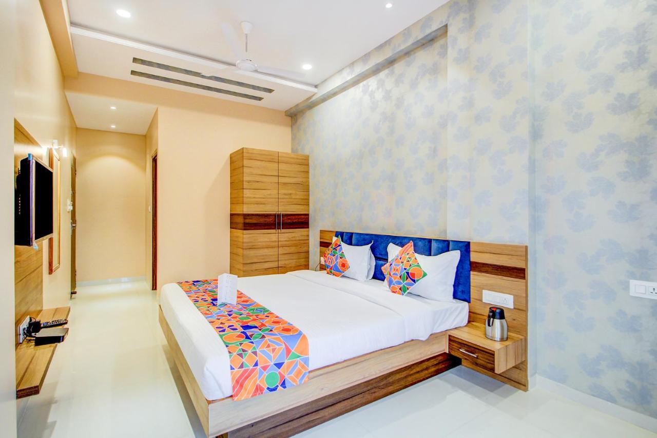 ג'איפור Fabhotel 7Th Crossing Malviya Nagar מראה חיצוני תמונה