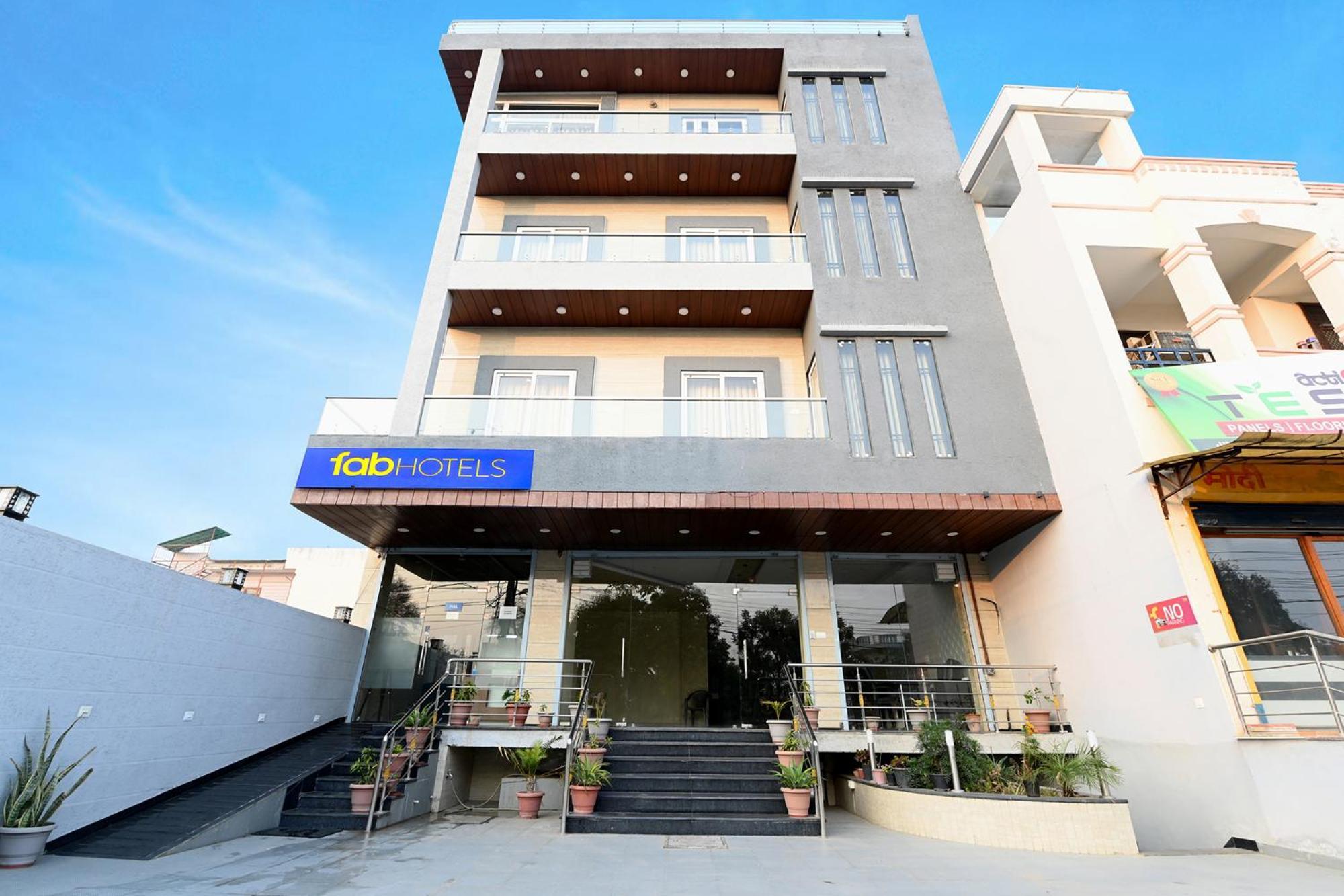ג'איפור Fabhotel 7Th Crossing Malviya Nagar מראה חיצוני תמונה