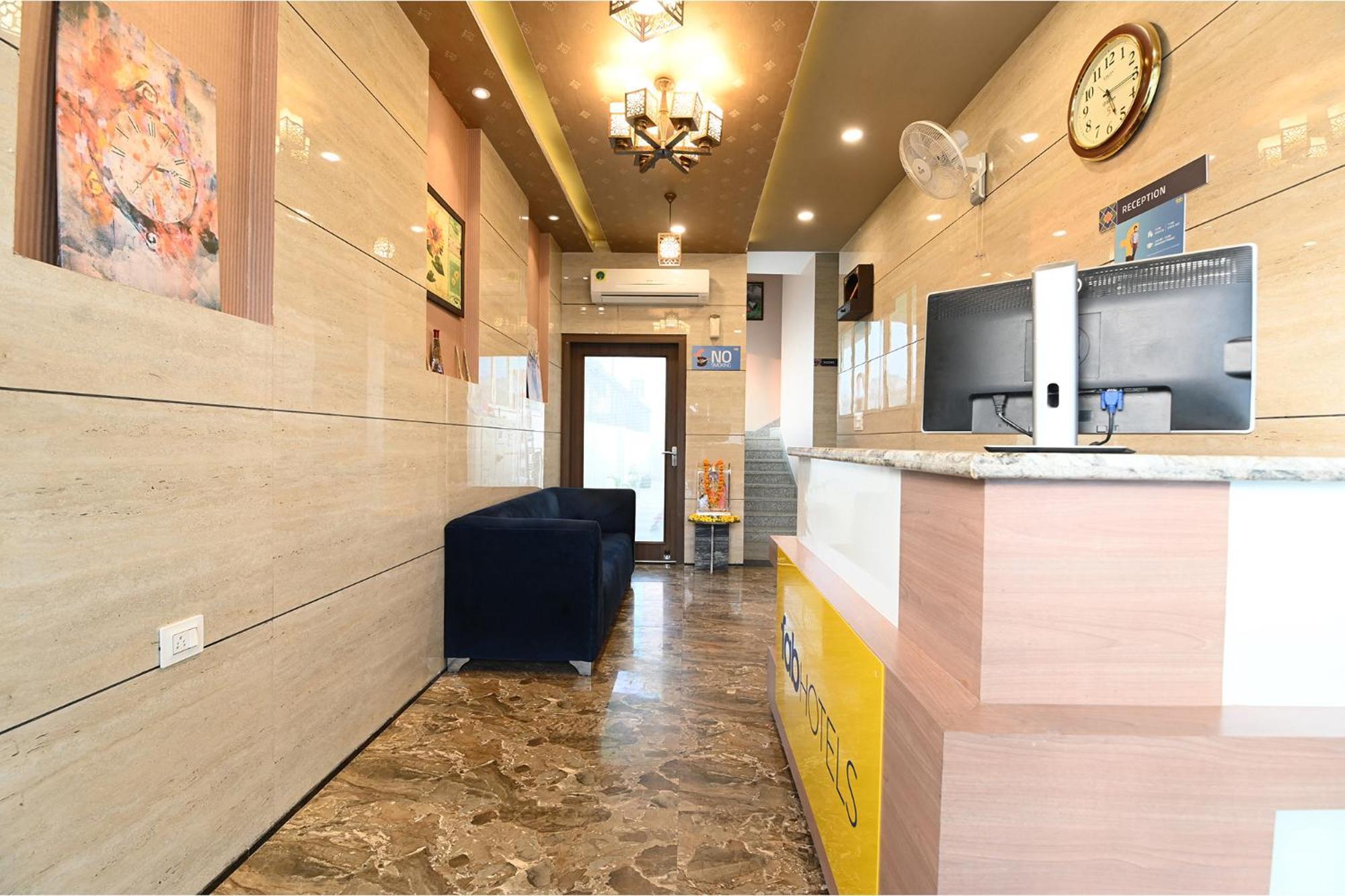 ג'איפור Fabhotel 7Th Crossing Malviya Nagar מראה חיצוני תמונה